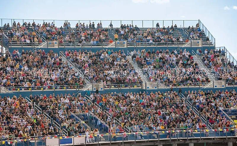 史上最惨烈足球之夜：一场前所未有的激烈对决与悲剧